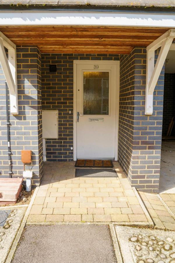 Millward Homes Bletchley Exterior foto